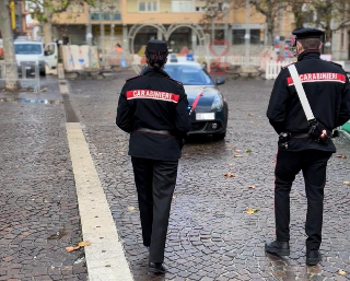 Ancona - Tornano dal rave con la droga nell’auto: scattano arresti e denunce