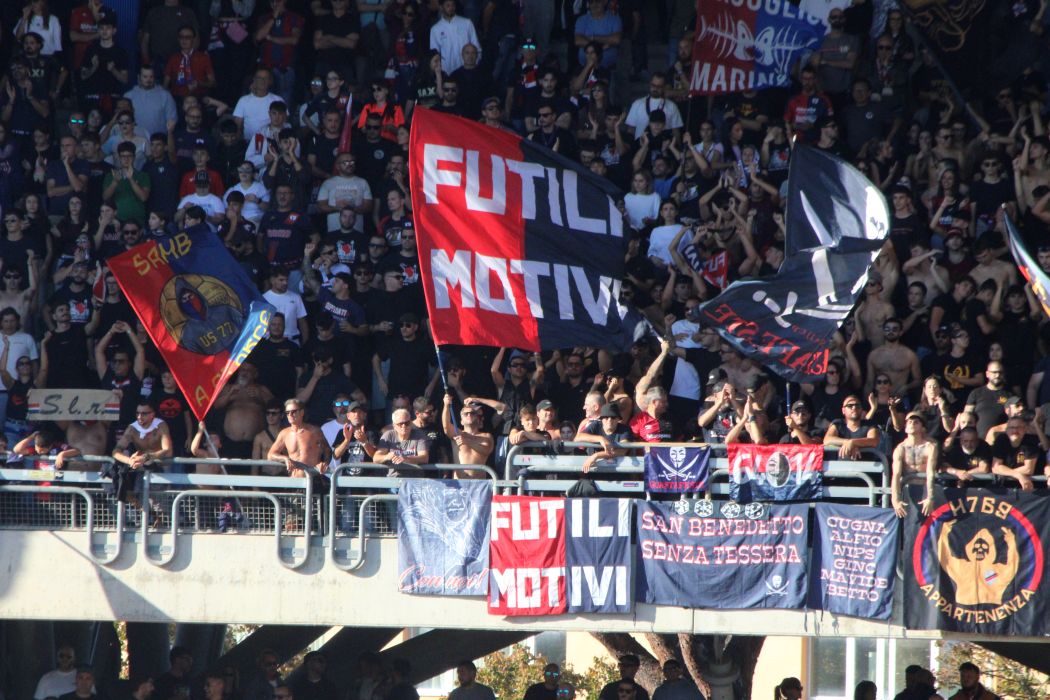 VeraTV.it | Vado-Samb: 204 tifosi marchigiani in Liguria
