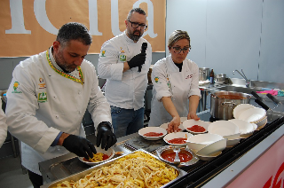 Tipicità 2026, Coldiretti Marche apre con lo show cooking dei Cuochi Contadini al Fermo Forum