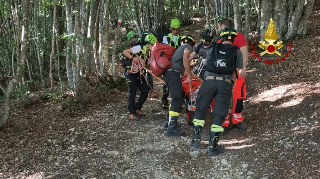 Matelica - Escursionista si infortuna a una gamba sul Monte San Vicino