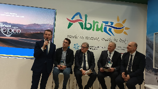 Abruzzo alla Bit - Anche il presidente di  ITA Airways Sandro Pappalardo in visita allo stand