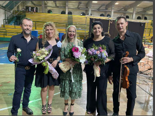 San Benedetto del Tronto - Palaspeca gremito per il concerto della scuola Curzi