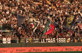 Ascoli, gli ultras: “Accendiamo il clima al Del Duca”