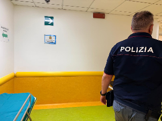 Palpeggiata in spiaggia libera a San Benedetto, 35enne denunciato per violenza sessuale