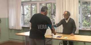 Affluenza in calo nelle Marche: alle 23 ha votato il 37,71%
