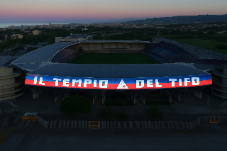 Samb, Il Tempio del Tifo si accende di notte