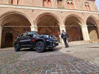 Fabriano - 88enne raggirata con la truffa del finto carabiniere: arrestati due giovani campani