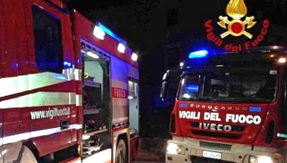 Staffolo – Si schianta con l’auto contro un camion, muore un 47enne