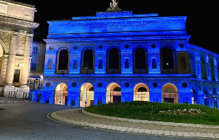 Giornata Mondiale della Fibrosi Cistica, le Marche si accendono di blu