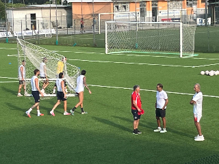 Samb, Novellino in visita a Boscaglia durante l’allenamento