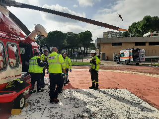 Malore per un 70enne, salvato dall’elicottero “Drago”