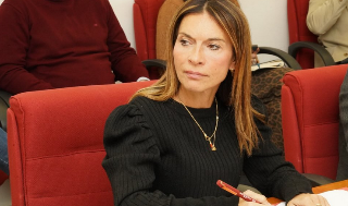 Pasqui in Consiglio: “Solidarietà a Vitri per insulti sessisti, non restiamo in silenzio”