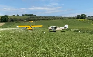 Alanno - Aereo atterra fuoripista all’aviosuperficie, gravi due persone