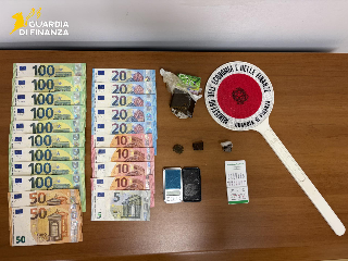 Civitanova Marche - Blitz antidroga nello chalet: un arresto