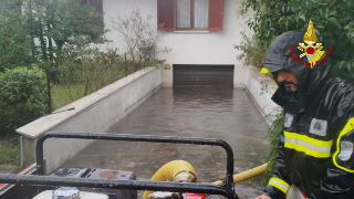 Maltempo nelle Marche, oltre 20 interventi dei Vigili del Fuoco