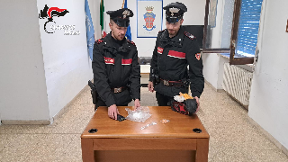 Roseto degli Abruzzi - Possesso di droga ai fini di spaccio: un arresto