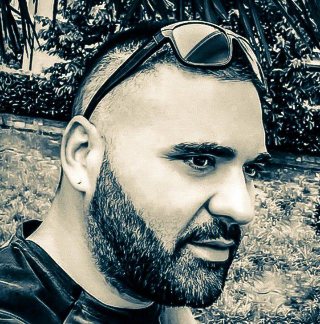 Pescina - “Mitragliatrici invece di idranti”, frasi choc dell’assessore sui social