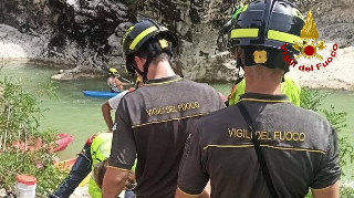 Malore alle Marmitte dei Giganti, soccorso un uomo: trasportato in eliambulanza a Pesaro