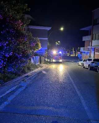 Ragazza in ospedale dopo rogo, il sindaco di Porto Sant’Elpidio: "Salvata dai vigili del fuoco"