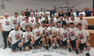 L’Unione Rugby Samb premiata in Comune per la promozione in Serie A