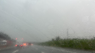 Ancona - Violenta bomba d’acqua in A14, auto costrette a fermarsi