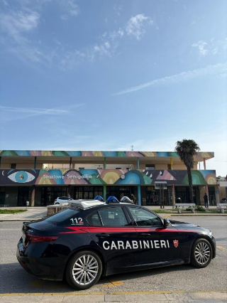 Senigallia - Viola il foglio di via: 22enne denunciato dai carabinieri