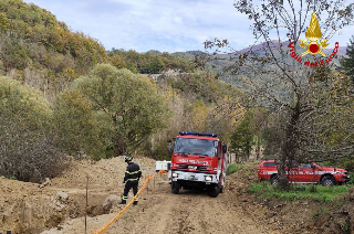 Operaio cade e si frattura  entrambe le gambe, eliambulanza ad Arquata