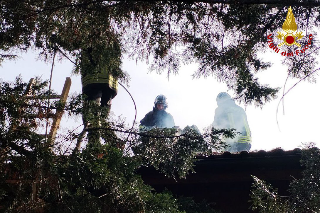 Porto Sant’Elpidio - Incendio in un’abitazione, vigili del fuoco in azione