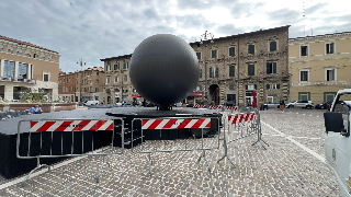 Pesaro - Capodanno con tre ordinanze per alcool, botti e viabilità