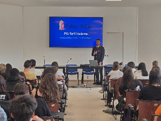 Ancona - Bilancio positivo per il progetto “Educhiamo insieme alla legalità”