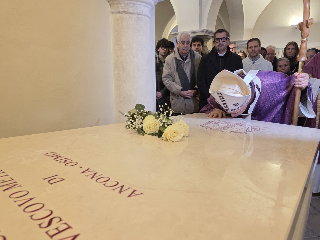 Ancona - Benedetta nella Cattedrale di San Ciriaco la tomba del Cardinale Edoardo Menichelli