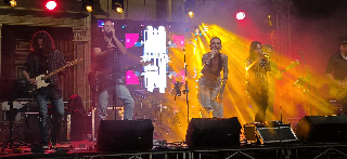 Musica - Doppio concerto dei Distretto 13 sui palchi di Spelonga e Giulianova