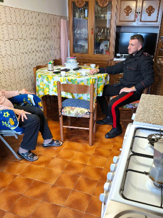 Ancona - Estorcono gioielli ad un’anziana con la tecnica del finto carabiniere, due arresti