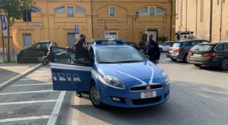 Fano - Pestaggio di un egiziano in centro, polizia arresta 4 tunisini