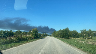 Incendio all’ Adriatica Bitumi a Colli del Tronto: fumo nero visibile fino all’Abruzzo