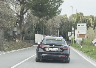 Tolentino - Alla guida ubriaco fugge all’alt dei Carabinieri, denunciato
