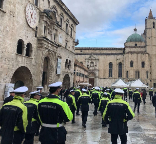 Ascoli Piceno - Investì un uomo sul monopattino, rintracciato il pirata della strada