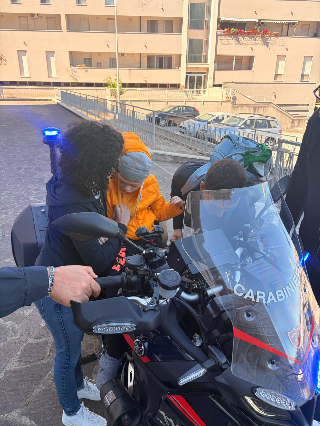 Ancona – Carabiniere per un giorno, Lorenzo 7 anni con disabilità realizza il suo sogno