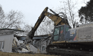 Pesaro - Al via le demolizioni a Muraglia per il nuovo ospedale