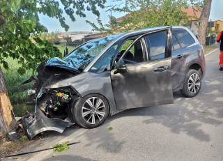 Auto contro albero: muore l’imprenditore balneare 58enne Ettore Muscella