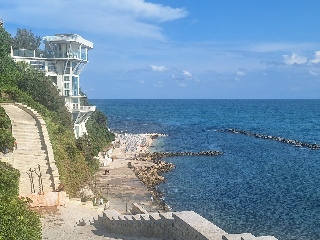 Alga tossica, dopo il Passetto divieti di balneazione anche a Portonovo