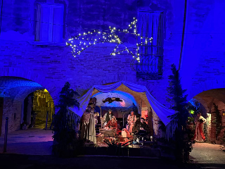 Spinetoli - I personaggi del paese nel presepe di Ennio Pulcini e Pablo Corradi