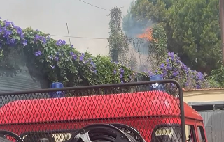 Incendio a Tortoreto: paura in via Ferrari, tempestivo intervento dei vigili del fuoco