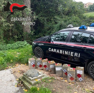 Monte Urano - Abbandono di rifiuti tossici, denunciata coppia di rumeni