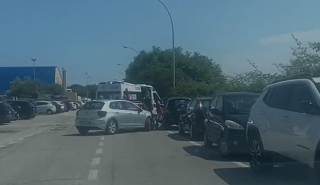 San Benedetto del Tronto – Giovane ferito in un incidente tra moto e auto in via Sgambati