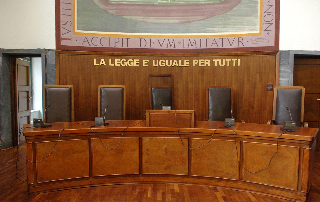 Silvi - Abusi su allieve minorenni, ai domiciliari istruttore di arti marziali