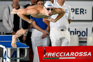 Campionati Italiani di Nuoto in vasca corta: due medaglie per le Marche con Capretta e Ragaini