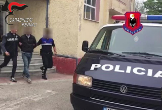 Fermo - Droga, dopo 10 anni catturato dai carabinieri latitante albanese con diversi "alias"