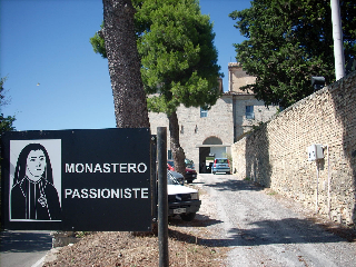 Addio a madre Teresa, il monastero di Ripatransone resta con una sola suora