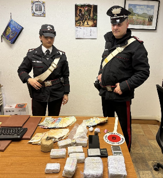 Monte San Vito – Arrestato 23enne: in casa aveva due chili di hashish